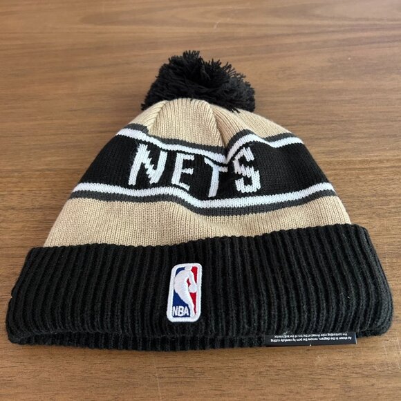NWT Brooklyn Nets NBA Pom Knit Beanie Hat New Era - Picture 2 of 3